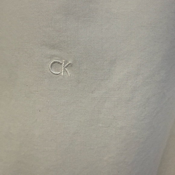 Calvin Klein White Dress Shirt Slim Fit - Picture 4 of 4